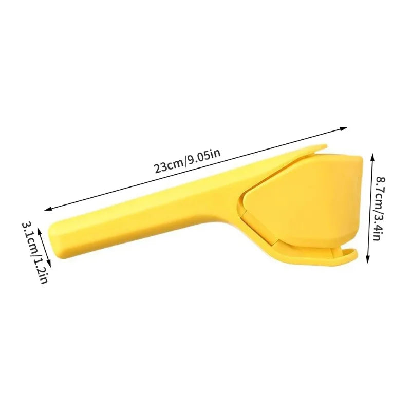 Lemon & Lime Squeezer with Built-In Strainer