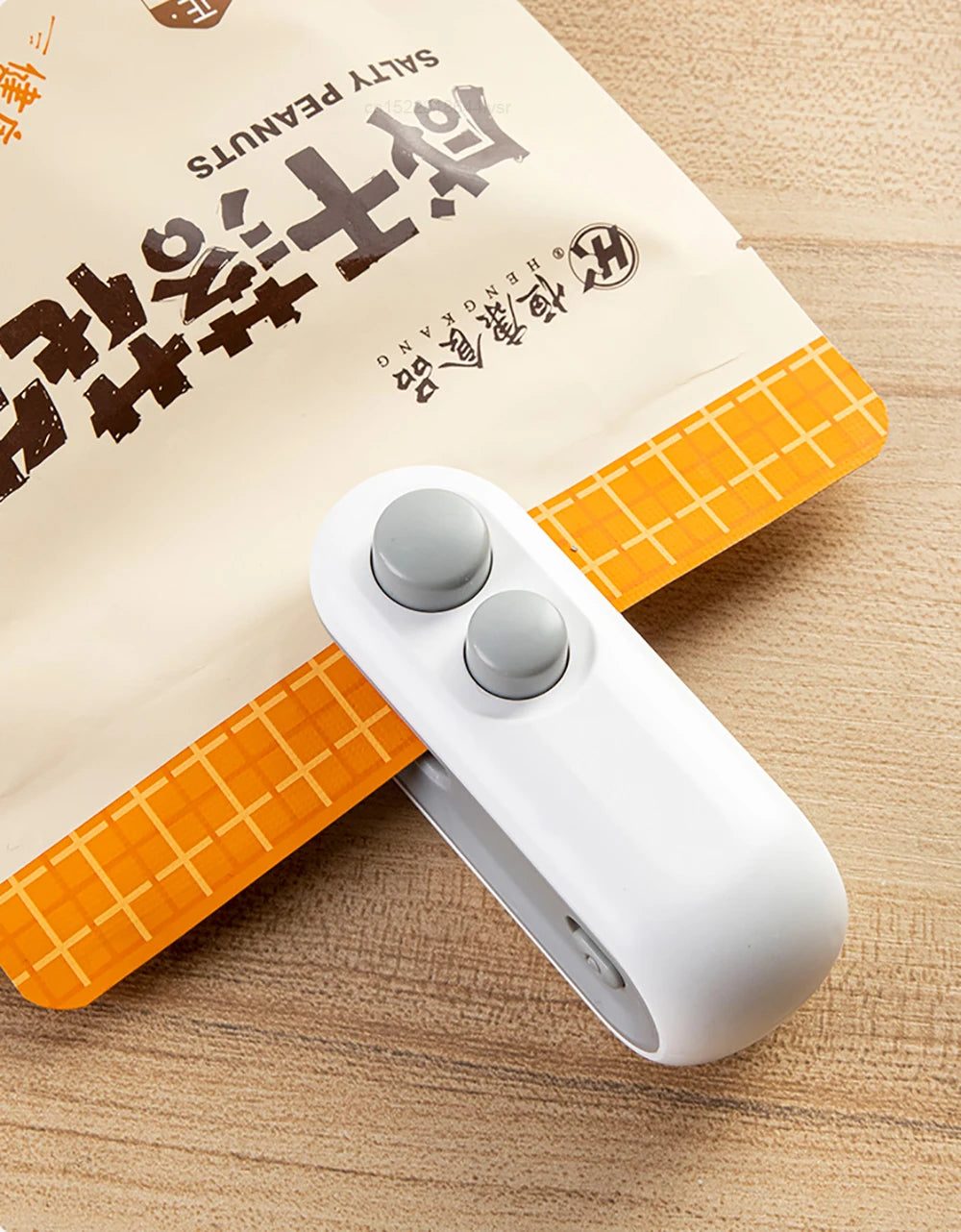 2-in-1 Mini Heat Sealer with Cutter | USB-C Rechargeable Bag Resealer